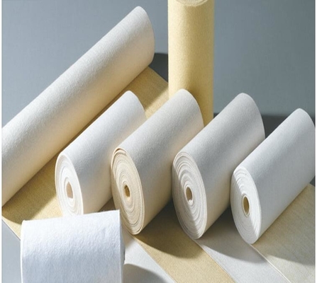 Goede prijs. De niet Geweven Industriële Polyesternaald sloeg Filterdoek voor de Zak 400gsm 450gsm 500gsm 550gsm 600gsm van de Stofcollector online